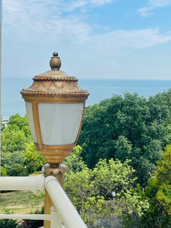 Emirhan Palace Hotel Istanbul Exterior foto